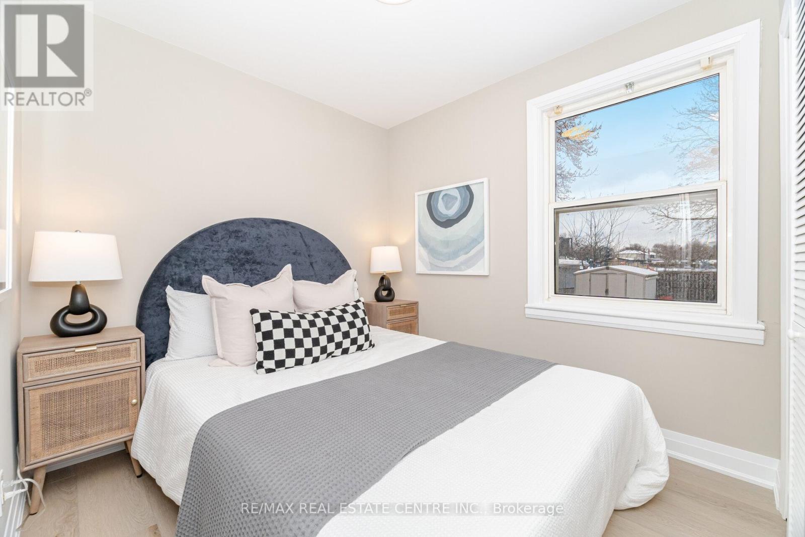 635 Queensdale Avenue E, Hamilton, Ontario  L8V 1L8 - Photo 28 - X12614860