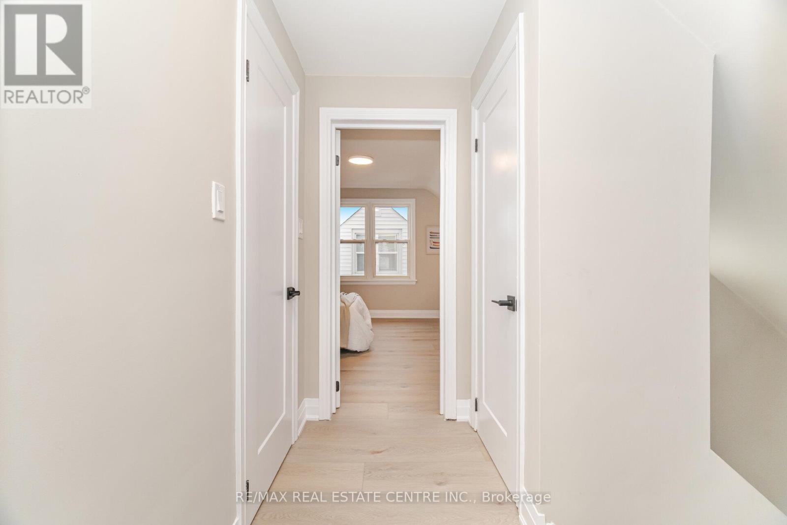 635 Queensdale Avenue E, Hamilton, Ontario  L8V 1L8 - Photo 30 - X12614860