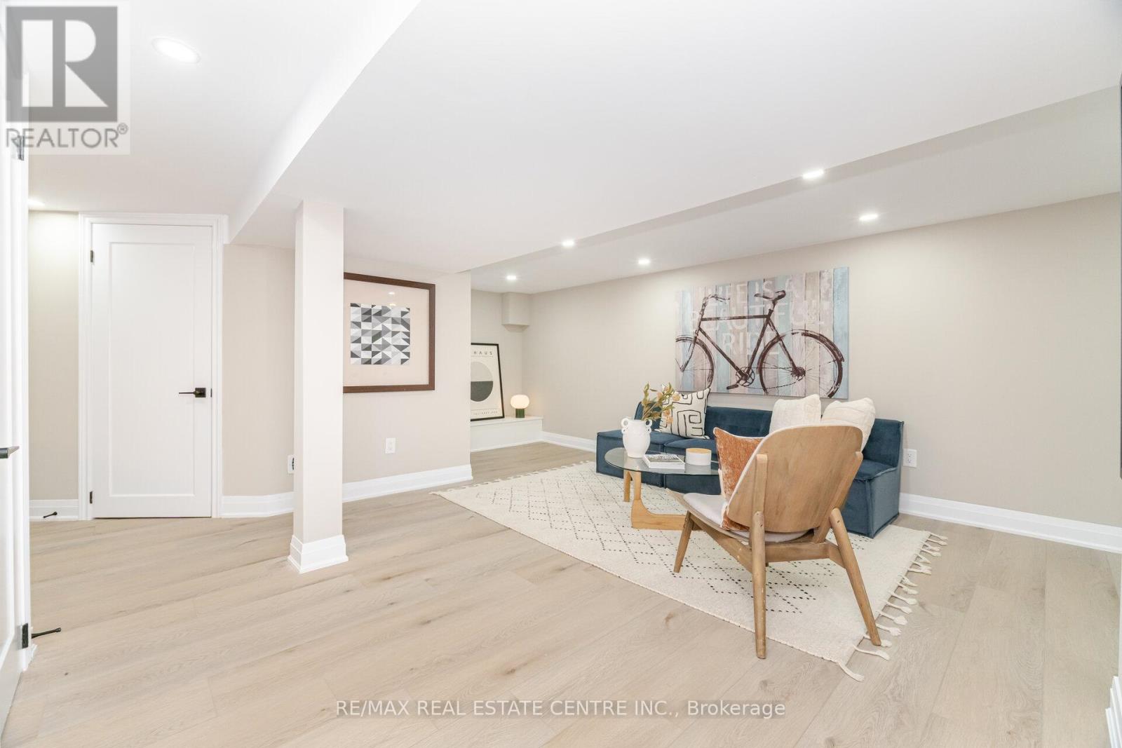 635 Queensdale Avenue E, Hamilton, Ontario  L8V 1L8 - Photo 39 - X12614860