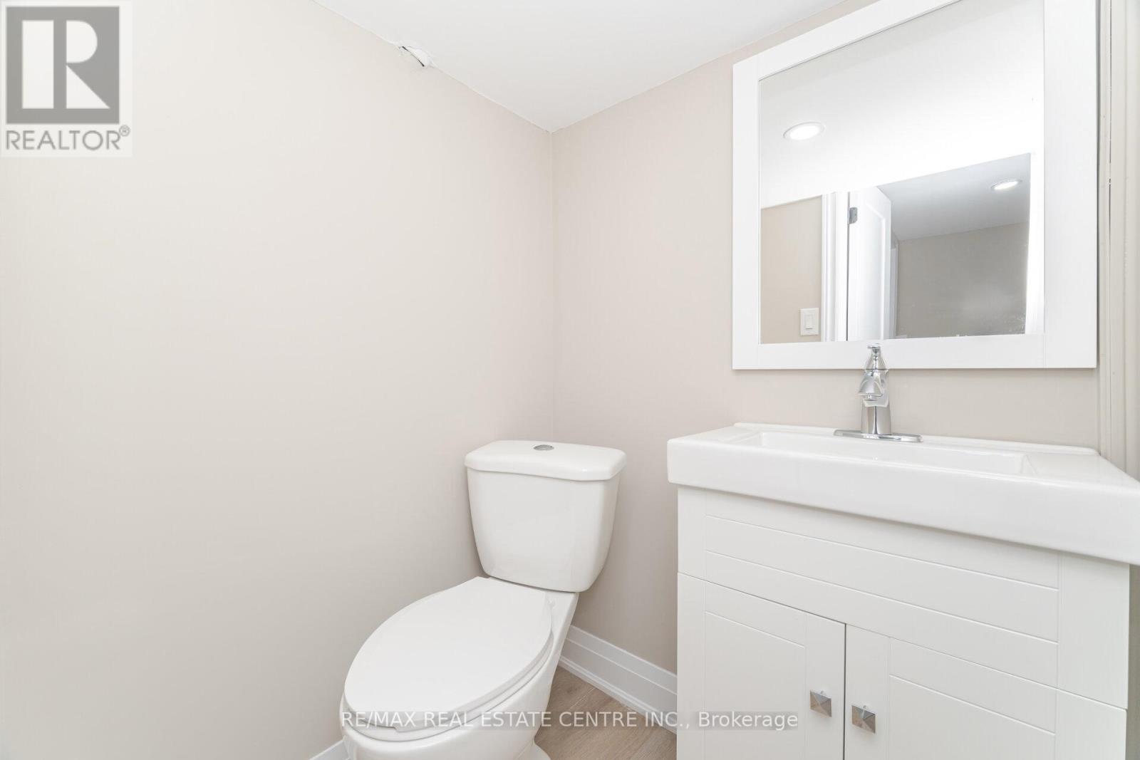 635 Queensdale Avenue E, Hamilton, Ontario  L8V 1L8 - Photo 43 - X12614860