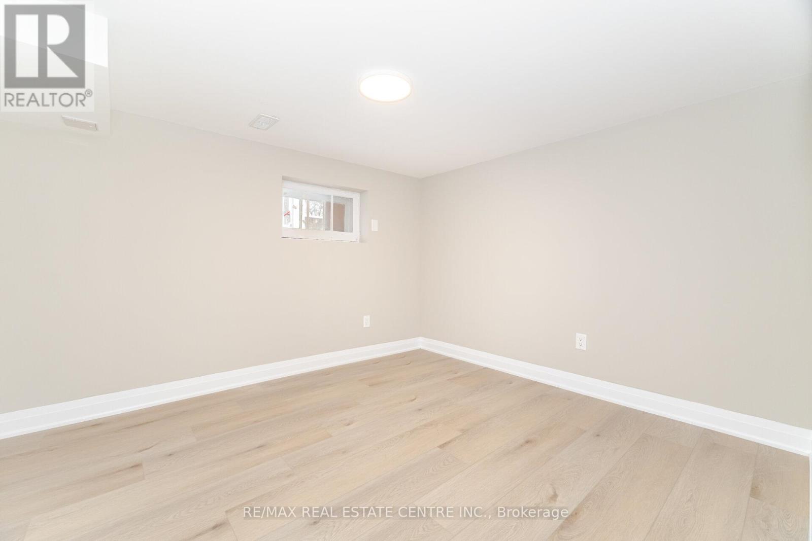 635 Queensdale Avenue E, Hamilton, Ontario  L8V 1L8 - Photo 44 - X12614860