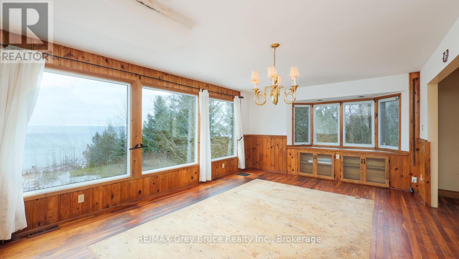 504791 Grey Road 1, Georgian Bluffs, Ontario N0H 1S0 - Photo 21 - X12614982