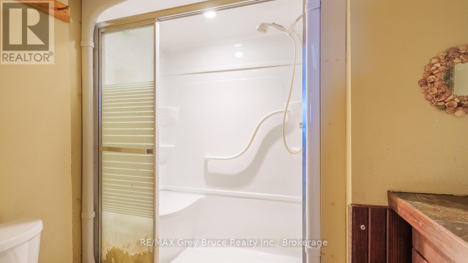 504791 Grey Road 1, Georgian Bluffs, Ontario N0H 1S0 - Photo 33 - X12614982