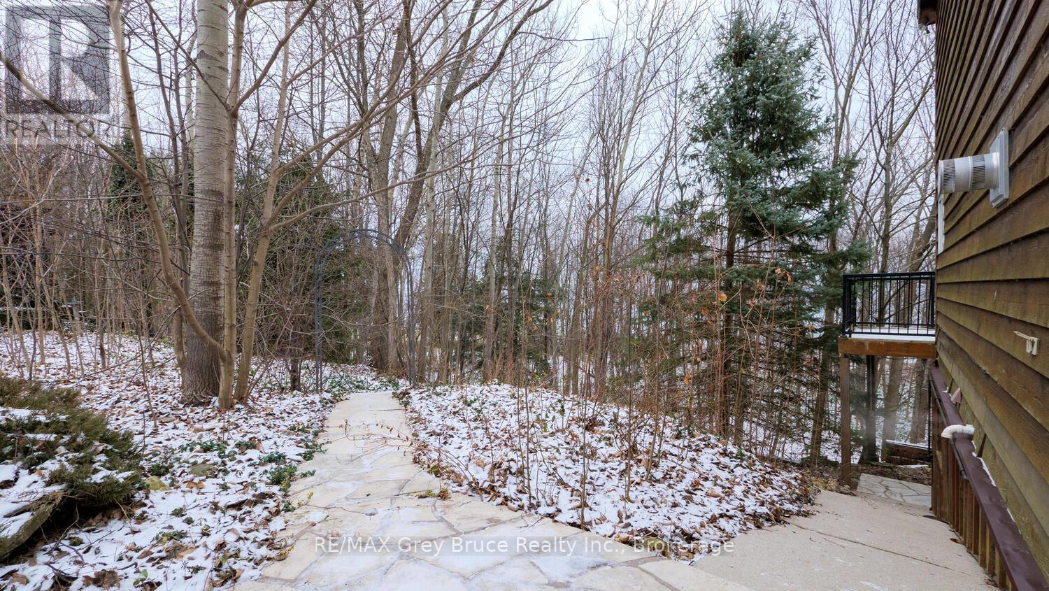 504791 Grey Road 1, Georgian Bluffs, Ontario N0H 1S0 - Photo 42 - X12614982