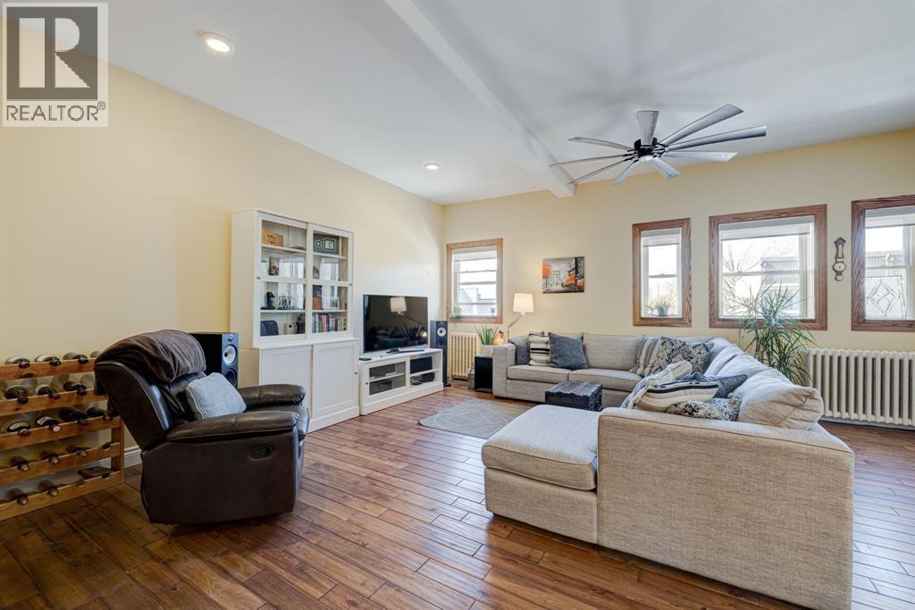 211 Main Street, Glencoe, Ontario  N0L 1N0 - Photo 7 - 25026983