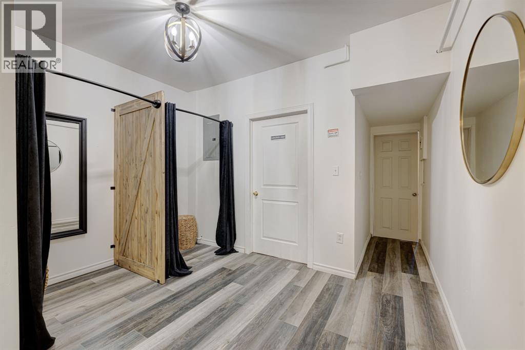 Photo 35 of 40 for 211 Main Street