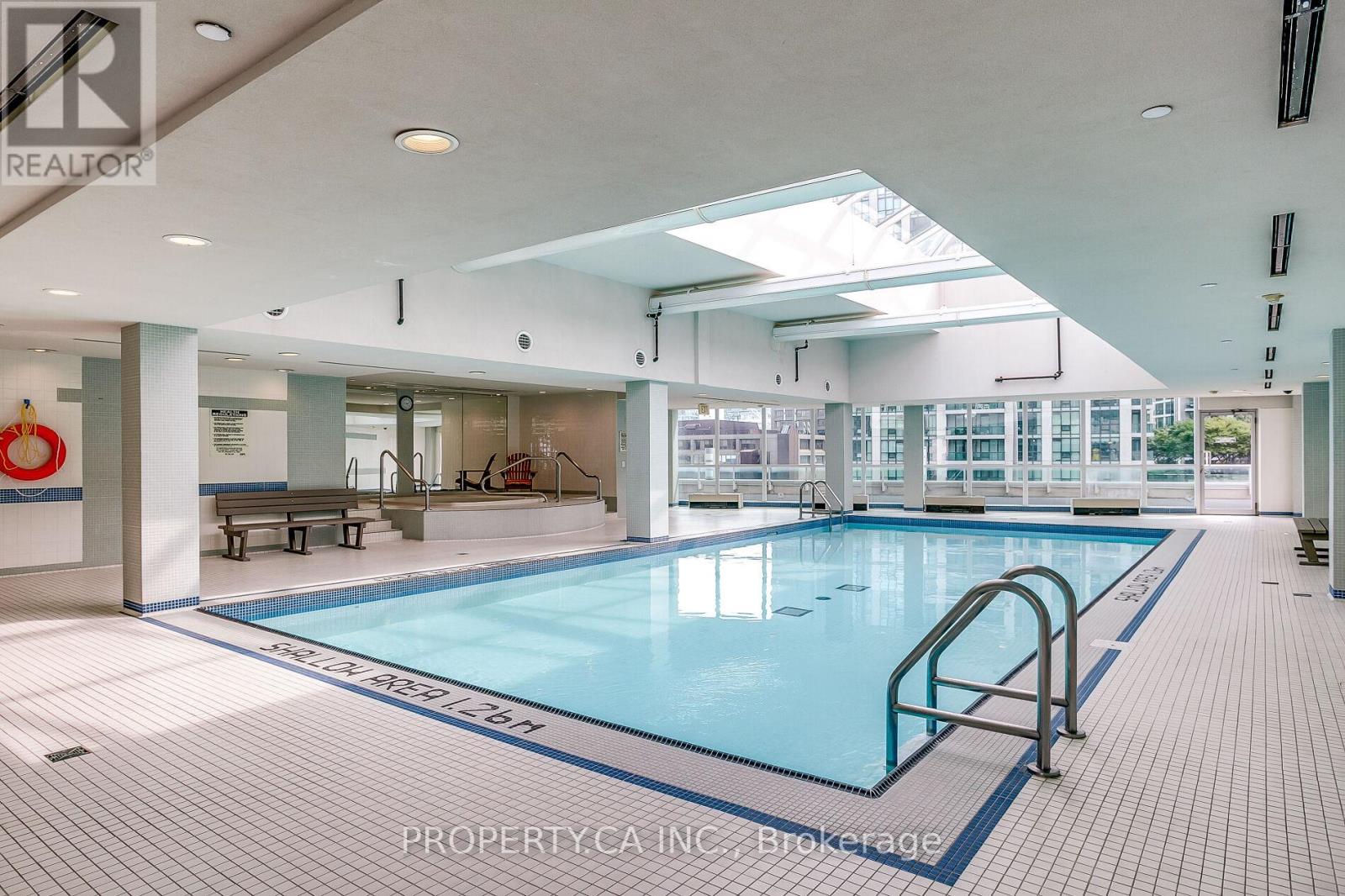 2011 - 18 Yonge Street, Toronto, Ontario  M5E 1Z8 - Photo 25 - C12536066