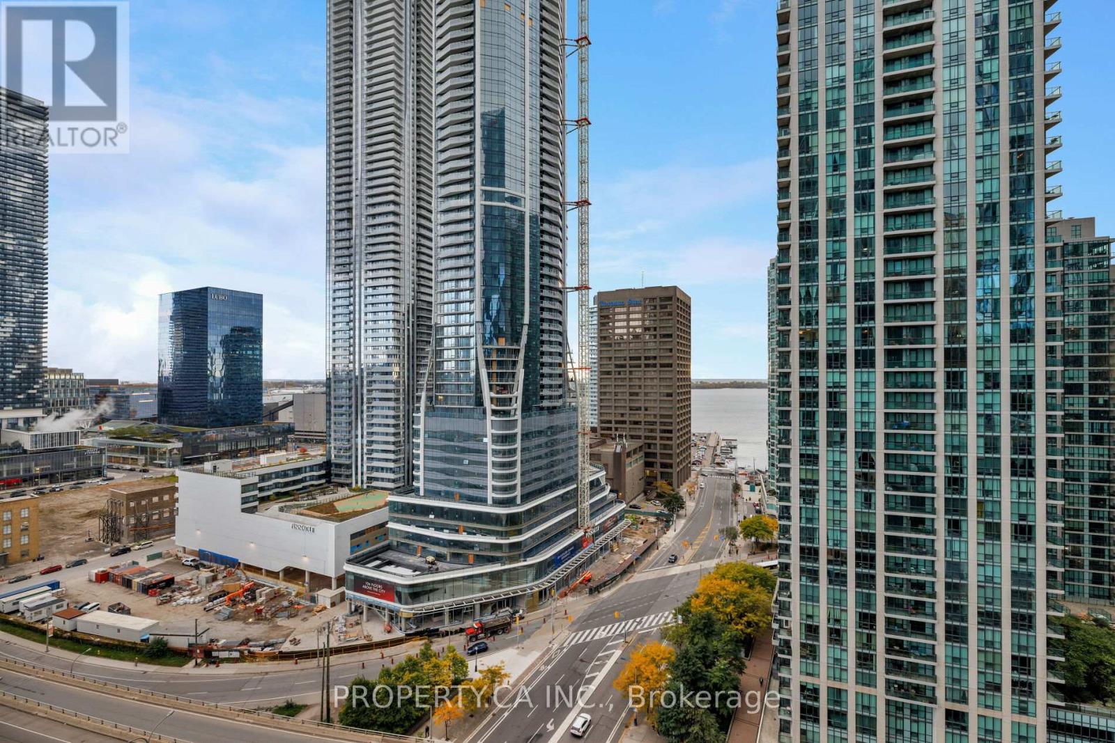 2011 - 18 Yonge Street, Toronto, Ontario  M5E 1Z8 - Photo 19 - C12536066