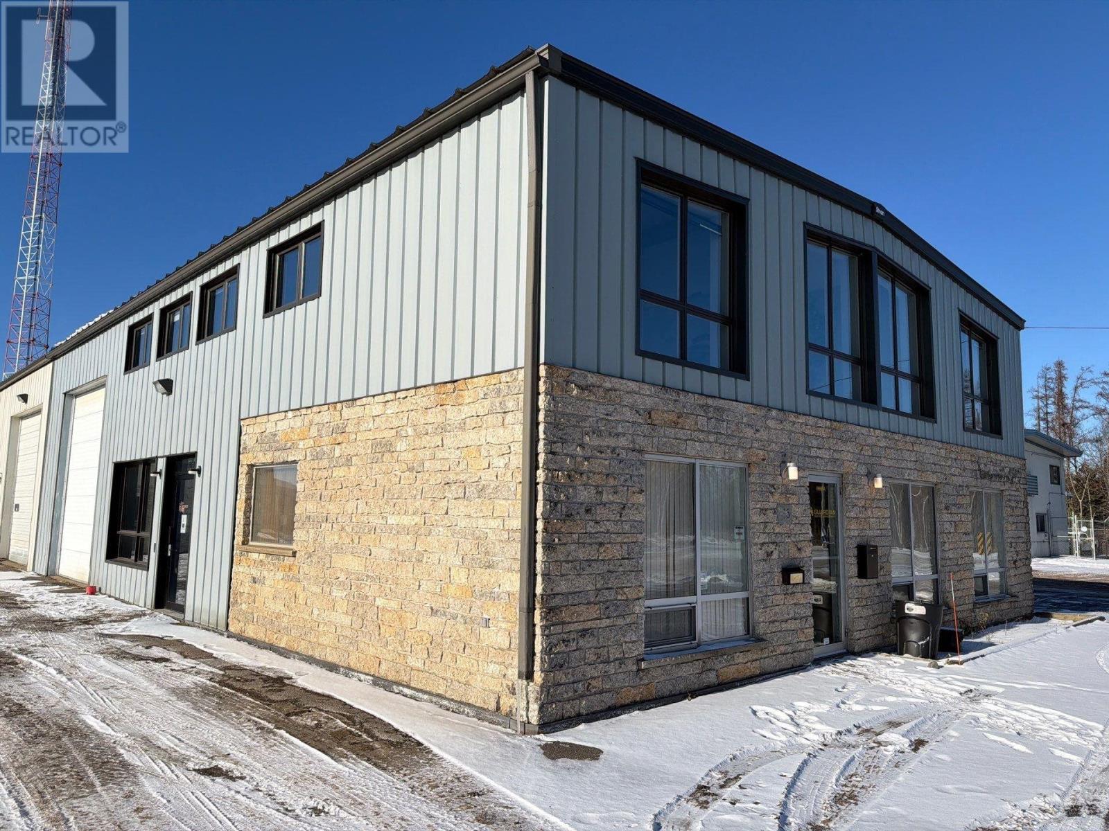 A 886 Alloy PL, Thunder Bay, Ontario