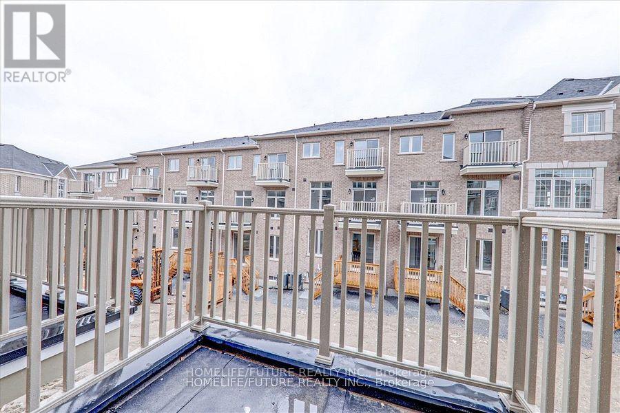 8 Thomas Hope Lane, Markham, Ontario L3S 0E9 - Photo 9 - N12598474