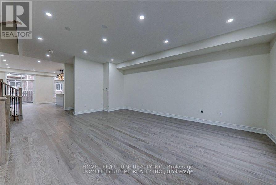 8 Thomas Hope Lane, Markham, Ontario L3S 0E9 - Photo 10 - N12598474