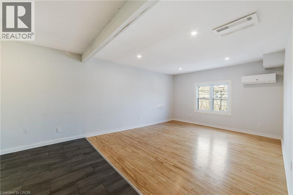 208 Mary Street, Hamilton, Ontario  L8L 4V8 - Photo 8 - 40792981