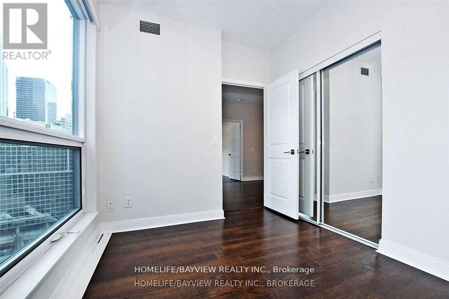 2106 - 1 Scott Street, Toronto, Ontario  M5E 1A1 - Photo 20 - C12614974