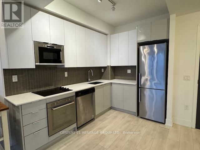 1901 - 2908 Hwy 7 Road, Vaughan, Ontario  L4K 0K5 - Photo 2 - N12601844