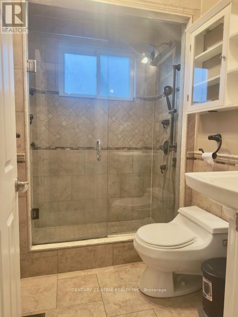 695 Annland Street, Pickering, Ontario  L1W 1A9 - Photo 6 - E12614932