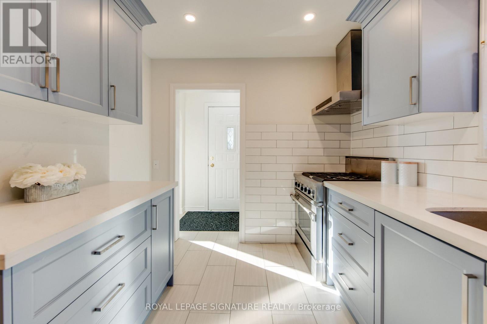 9 Ivorwood Crescent, Toronto, Ontario  M1R 2X5 - Photo 9 - E12614964