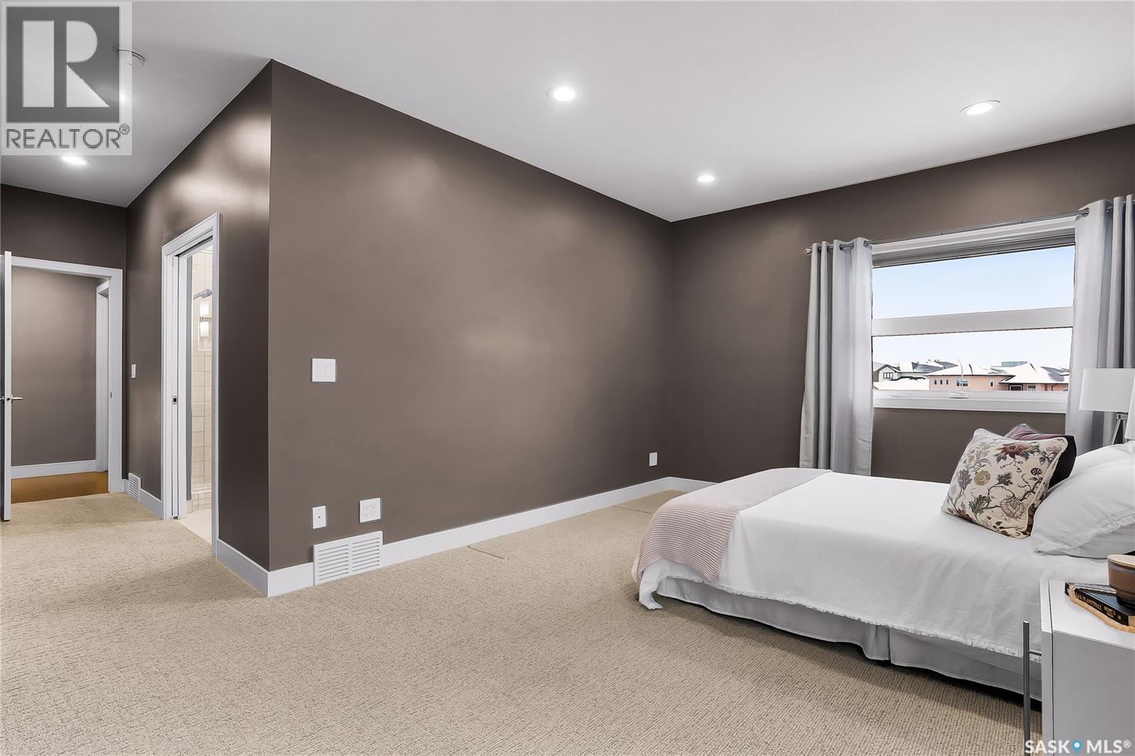 137 Gillies Bay, Saskatoon, Saskatchewan  S7V 0J8 - Photo 18 - SK025432