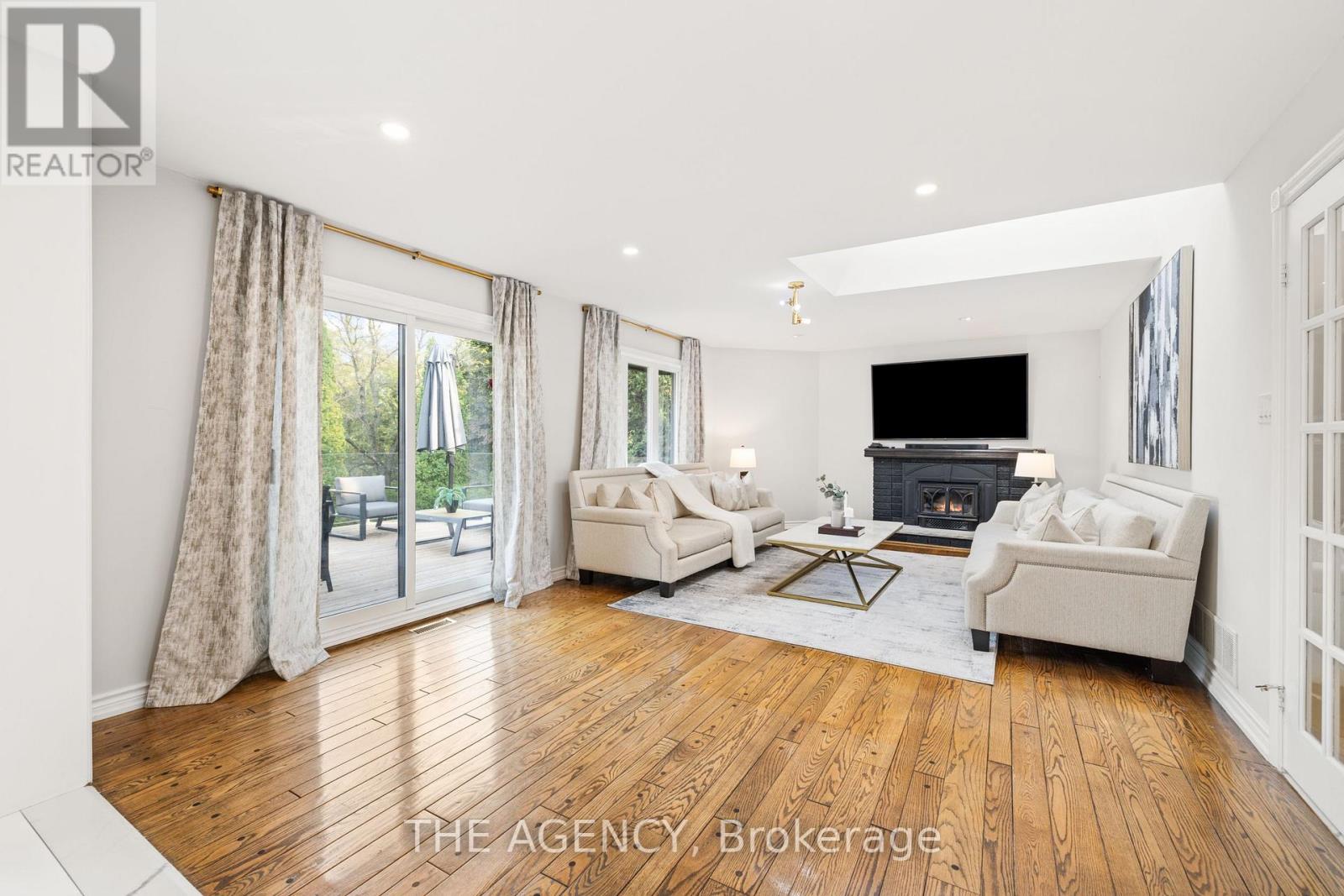 372 Burns Boulevard, King, Ontario  L7B 1E1 - Photo 13 - N12614956