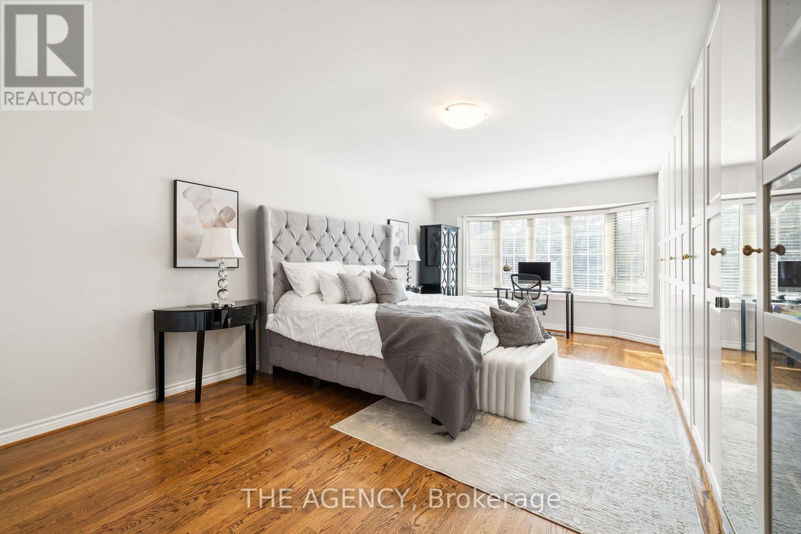 372 Burns Boulevard, King, Ontario  L7B 1E1 - Photo 18 - N12614956