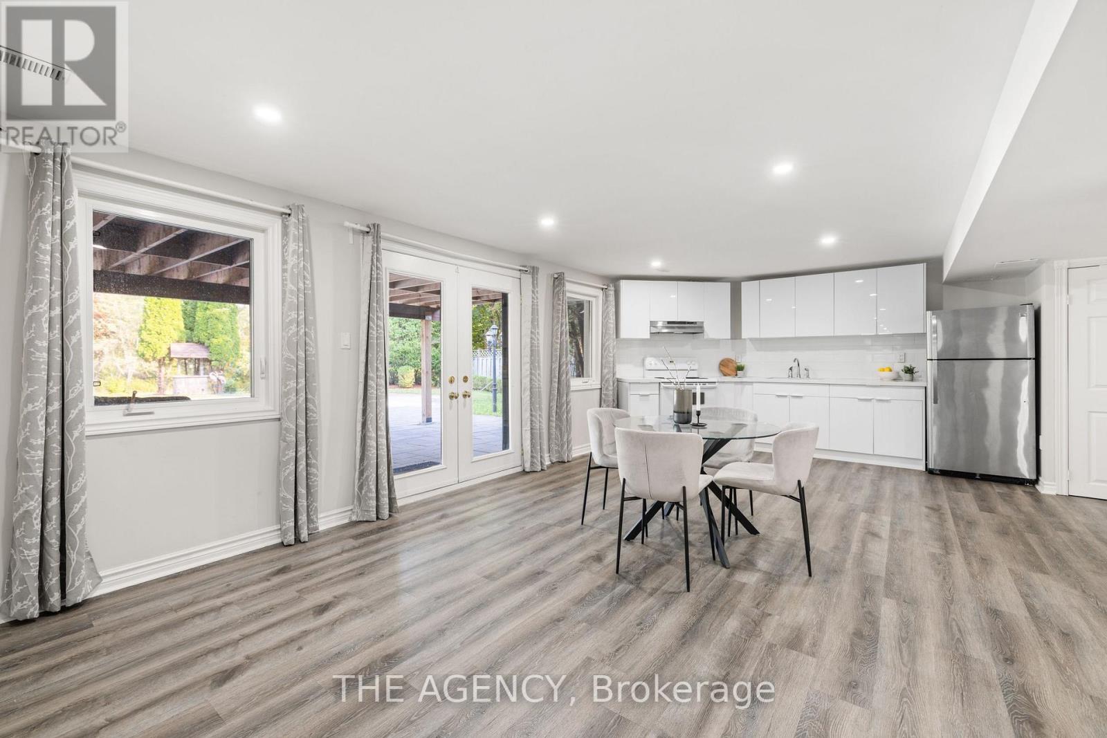 372 Burns Boulevard, King, Ontario  L7B 1E1 - Photo 29 - N12614956