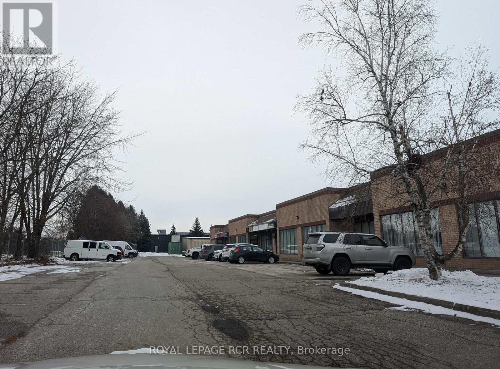 27 - 169 Dufferin Street S, New Tecumseth, Ontario L9R 1E6 - Photo 8 - N12614978