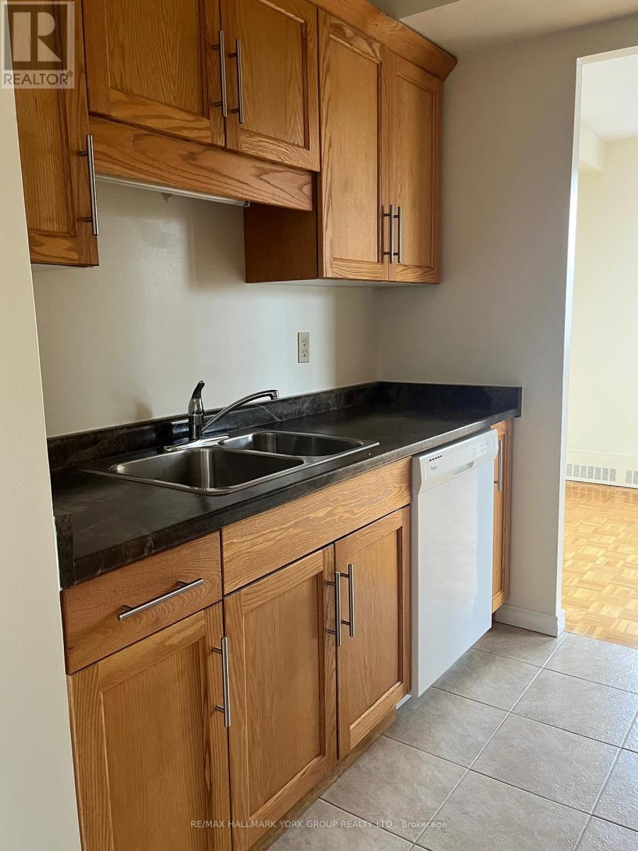 301 - 262 Rose Street, Barrie, Ontario  L4M 5R2 - Photo 4 - S12614928