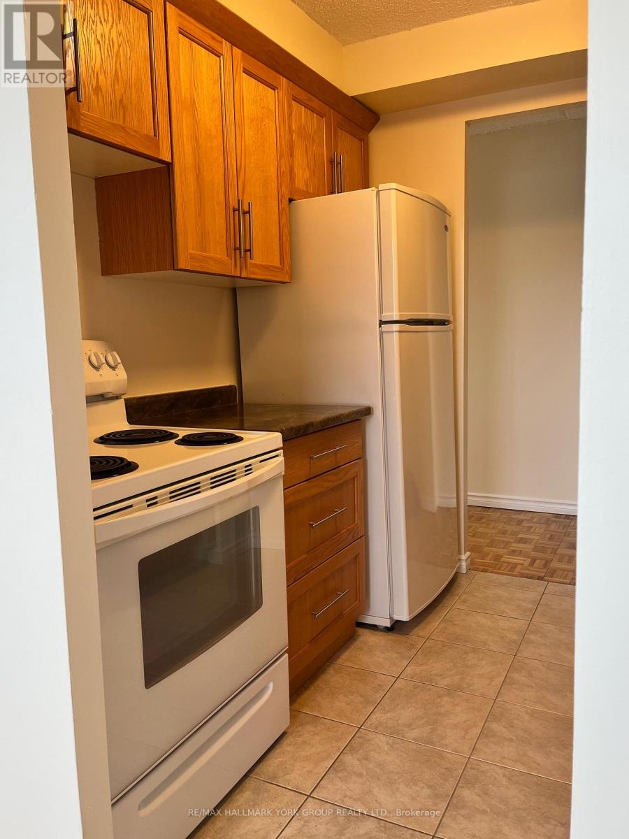 301 - 262 Rose Street, Barrie, Ontario  L4M 5R2 - Photo 5 - S12614928