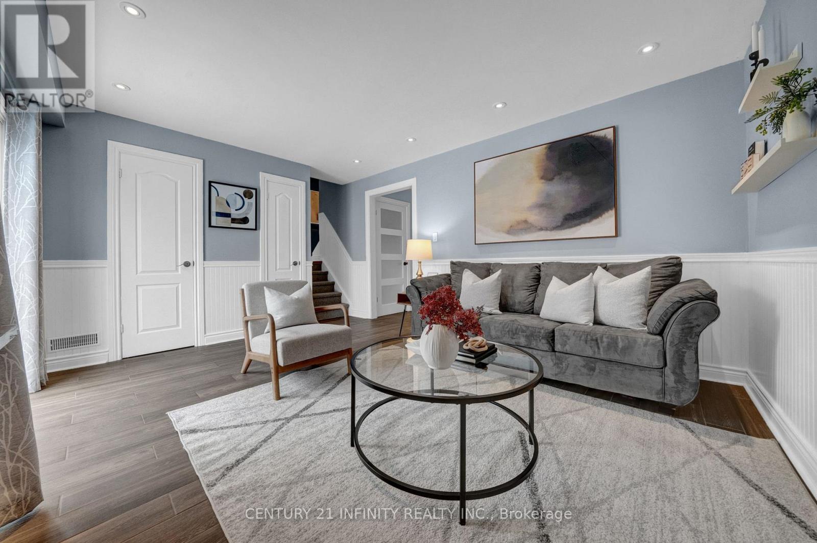 14 Shannon Court, Whitby (Lynde Creek), Ontario  L1N 6B6 - Photo 4 - E12615076