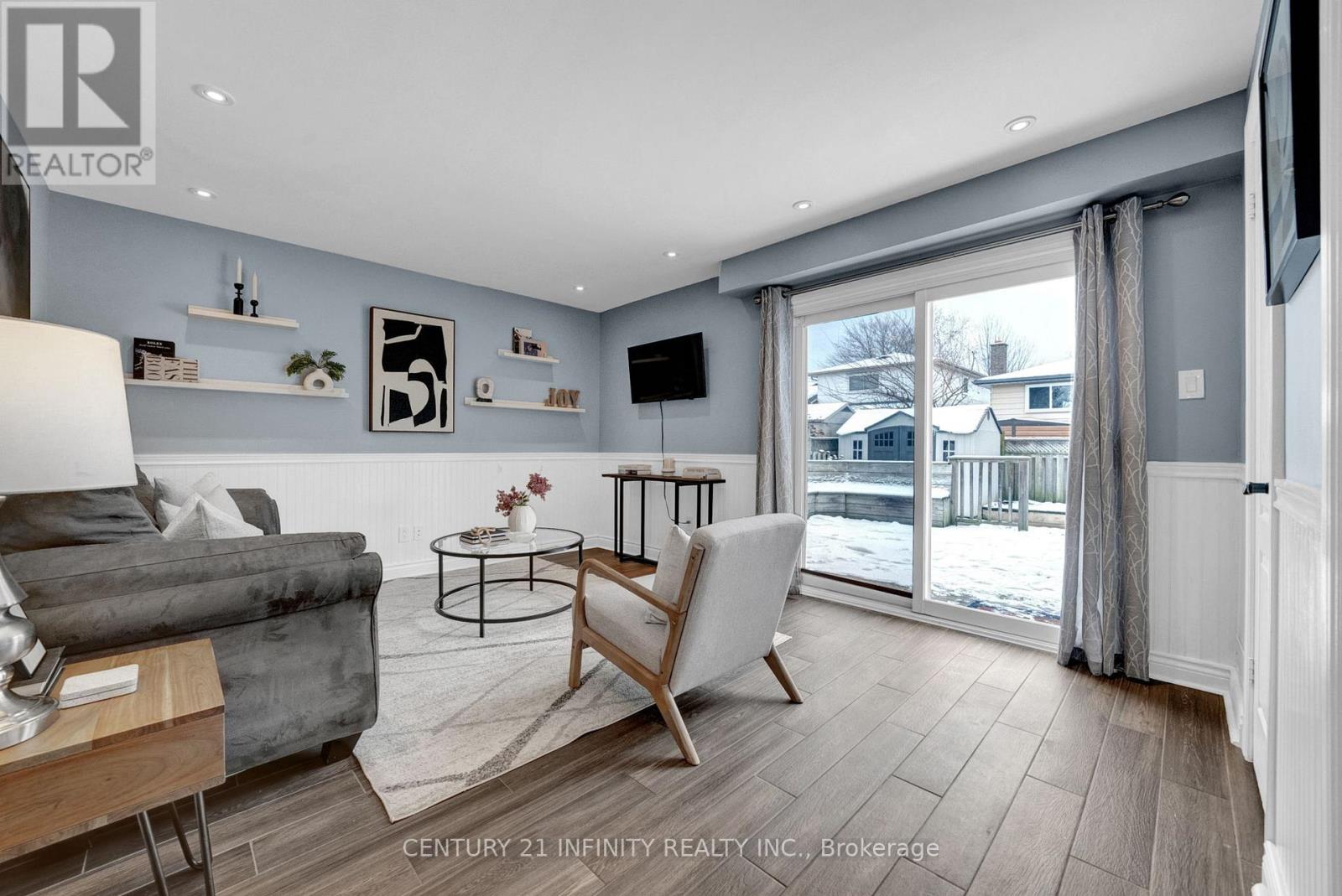 14 Shannon Court, Whitby (Lynde Creek), Ontario  L1N 6B6 - Photo 6 - E12615076