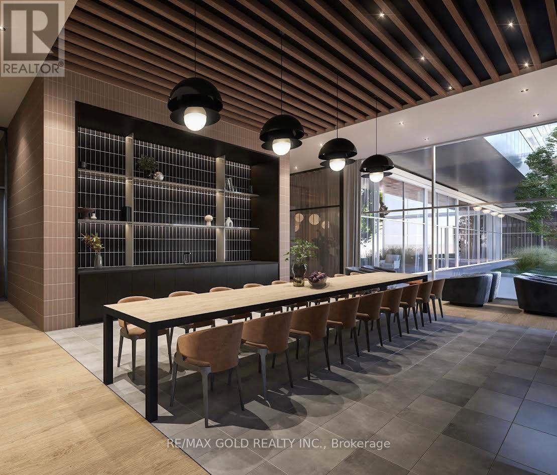 610 - 15 Skyridge Drive, Brampton, Ontario  L6P 4S3 - Photo 5 - W12614940