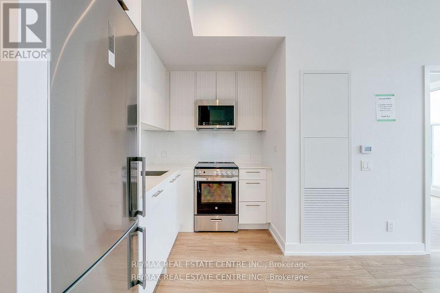 1207 - 225 Veterans Drive N, Brampton, Ontario  L7A 0B6 - Photo 13 - W12614946