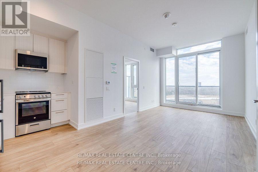 1207 - 225 Veterans Drive N, Brampton, Ontario  L7A 0B6 - Photo 8 - W12614946