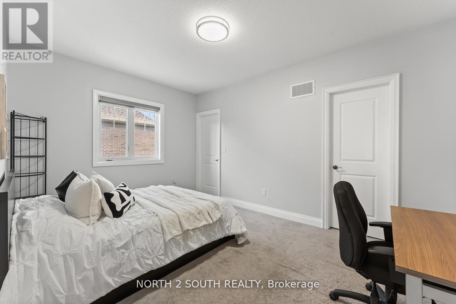 138 Degrey Drive, Brampton, Ontario  L6P 4L7 - Photo 29 - W12614950