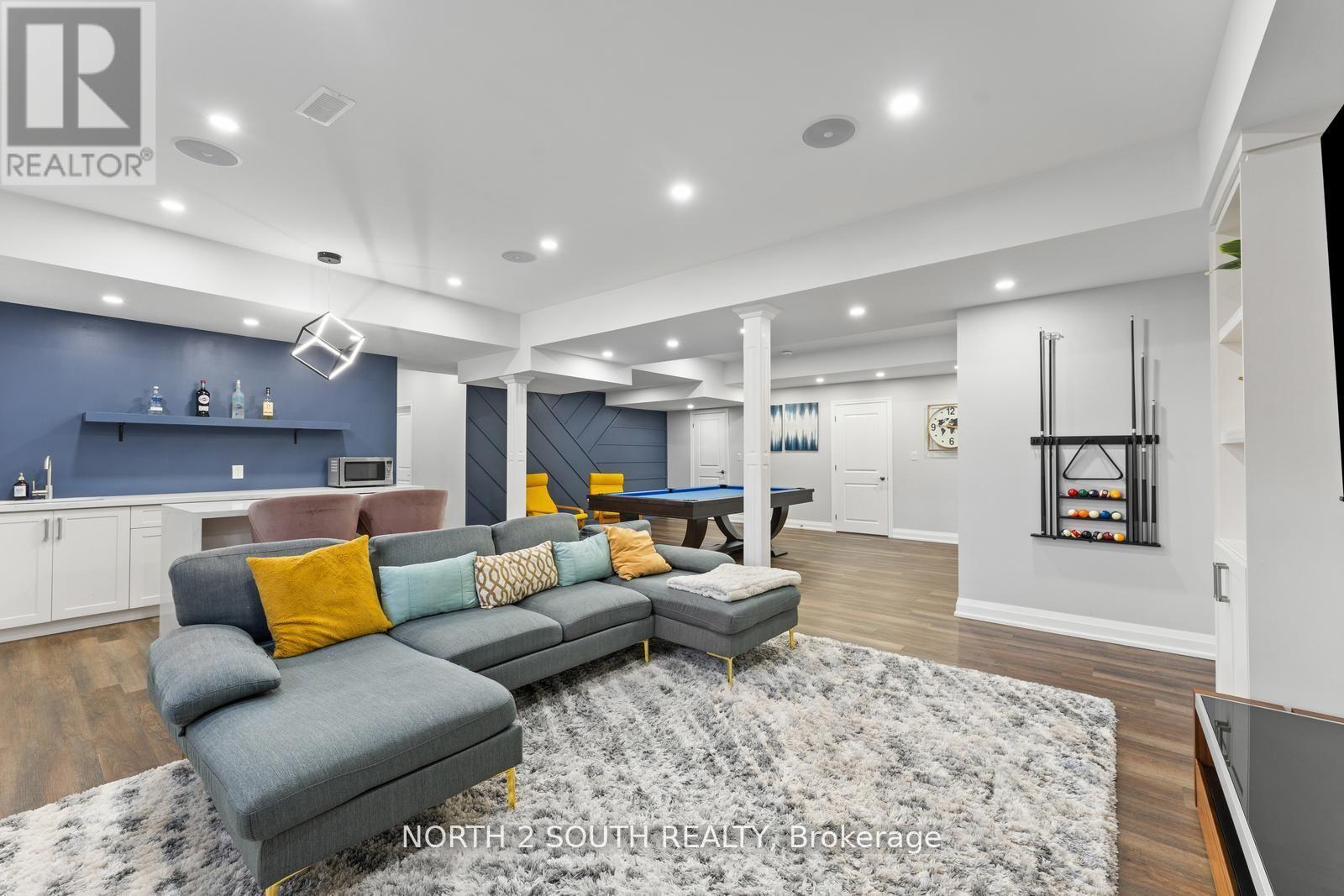 138 Degrey Drive, Brampton, Ontario  L6P 4L7 - Photo 38 - W12614950