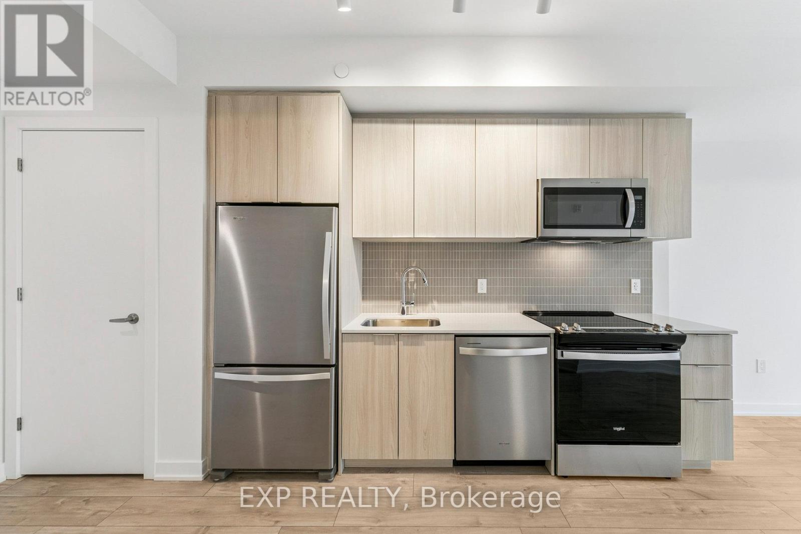 716 - 720 Whitlock Avenue, Milton, Ontario  L9E 2B5 - Photo 16 - W12614980