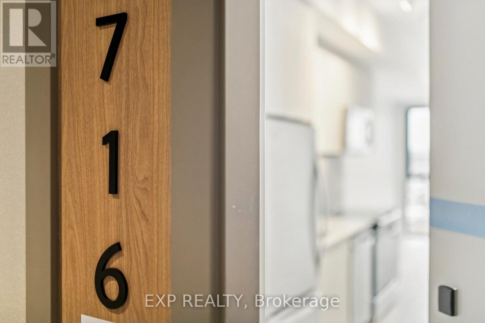 716 - 720 Whitlock Avenue, Milton, Ontario  L9E 2B5 - Photo 5 - W12614980