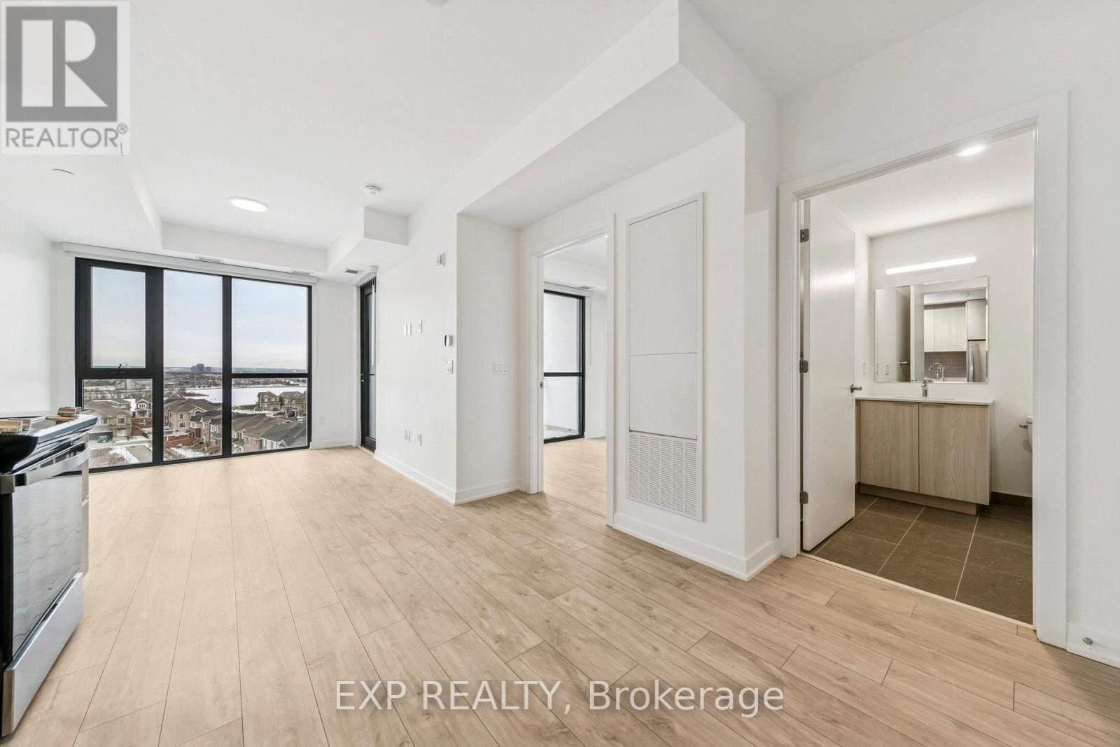 716 - 720 Whitlock Avenue, Milton, Ontario  L9E 2B5 - Photo 7 - W12614980