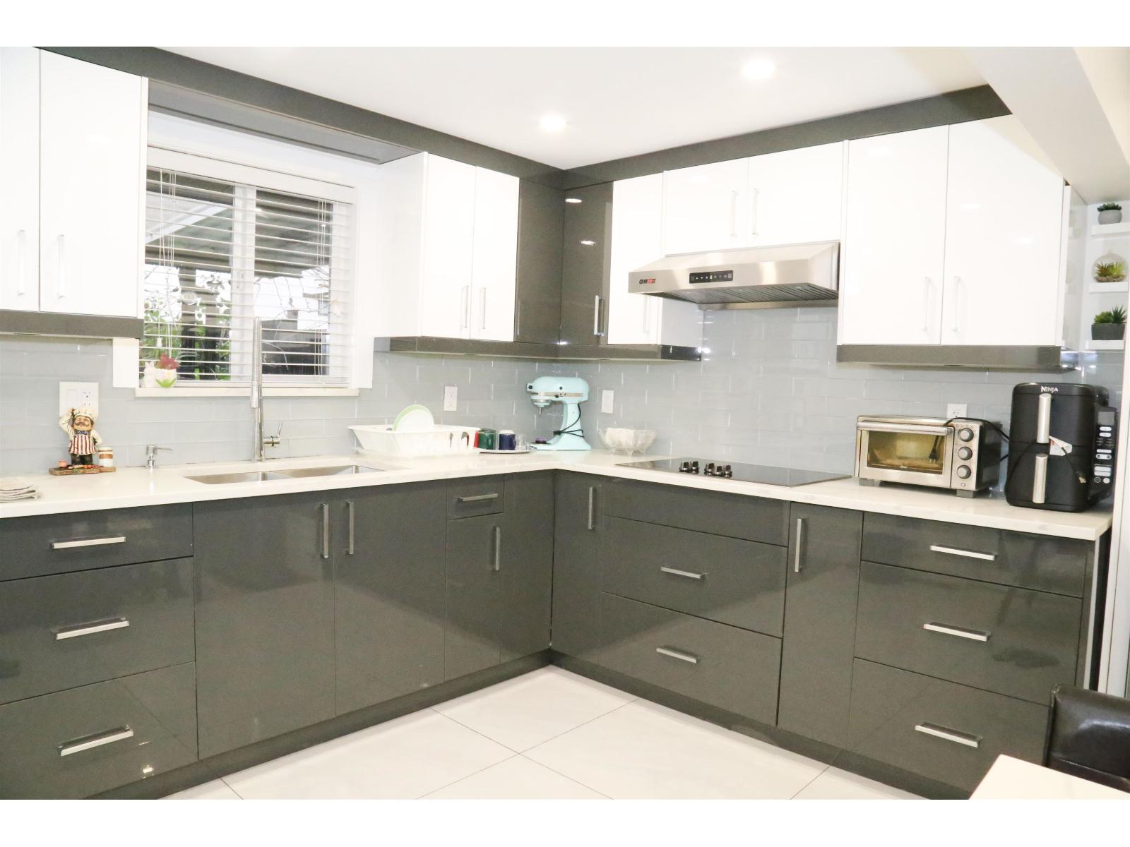 14183 72a Avenue, Surrey, British Columbia  V3W 2R2 - Photo 15 - R3069099