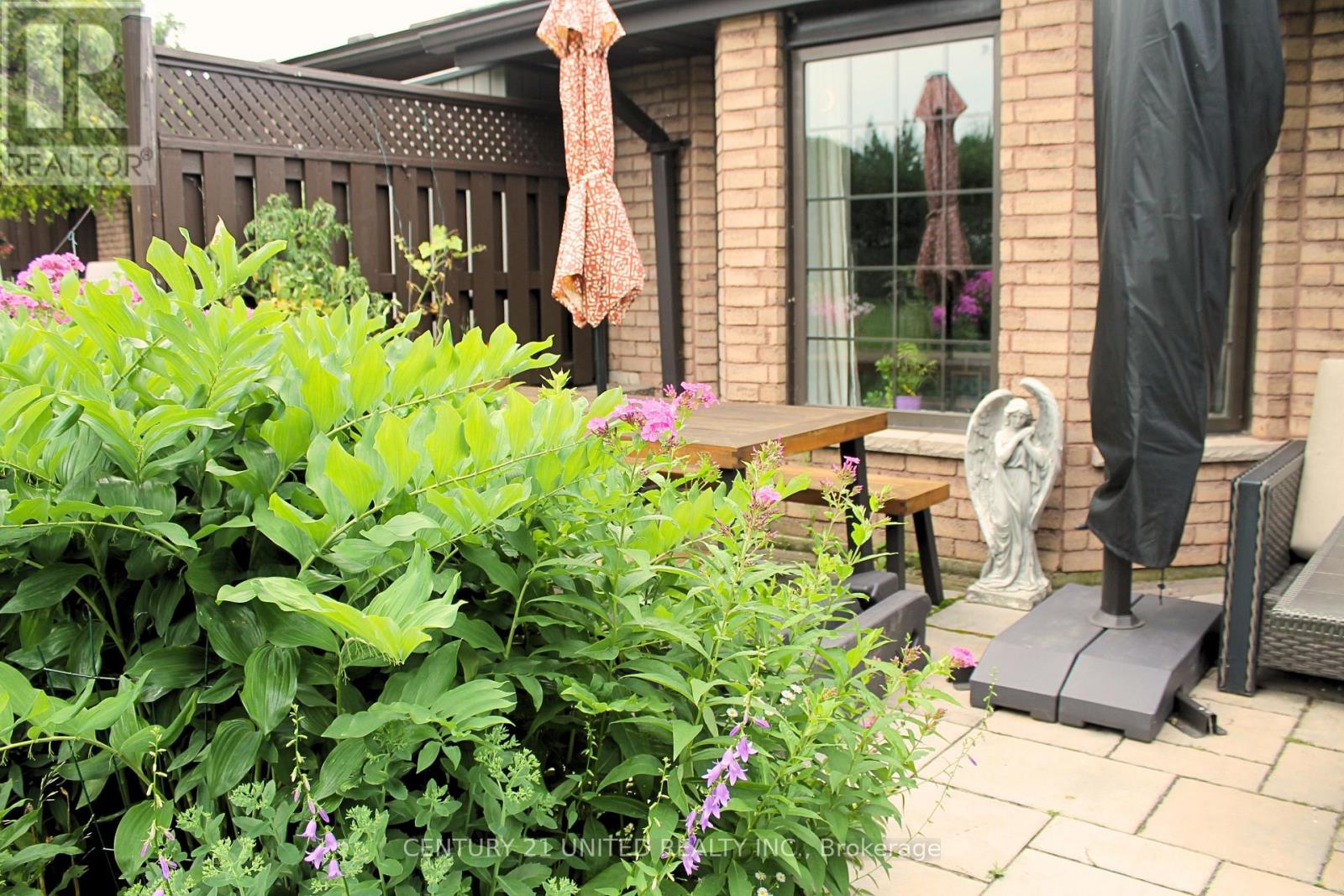 5 - 689 Whitaker Street, Peterborough, Ontario  K9H 7K3 - Photo 13 - X12615100