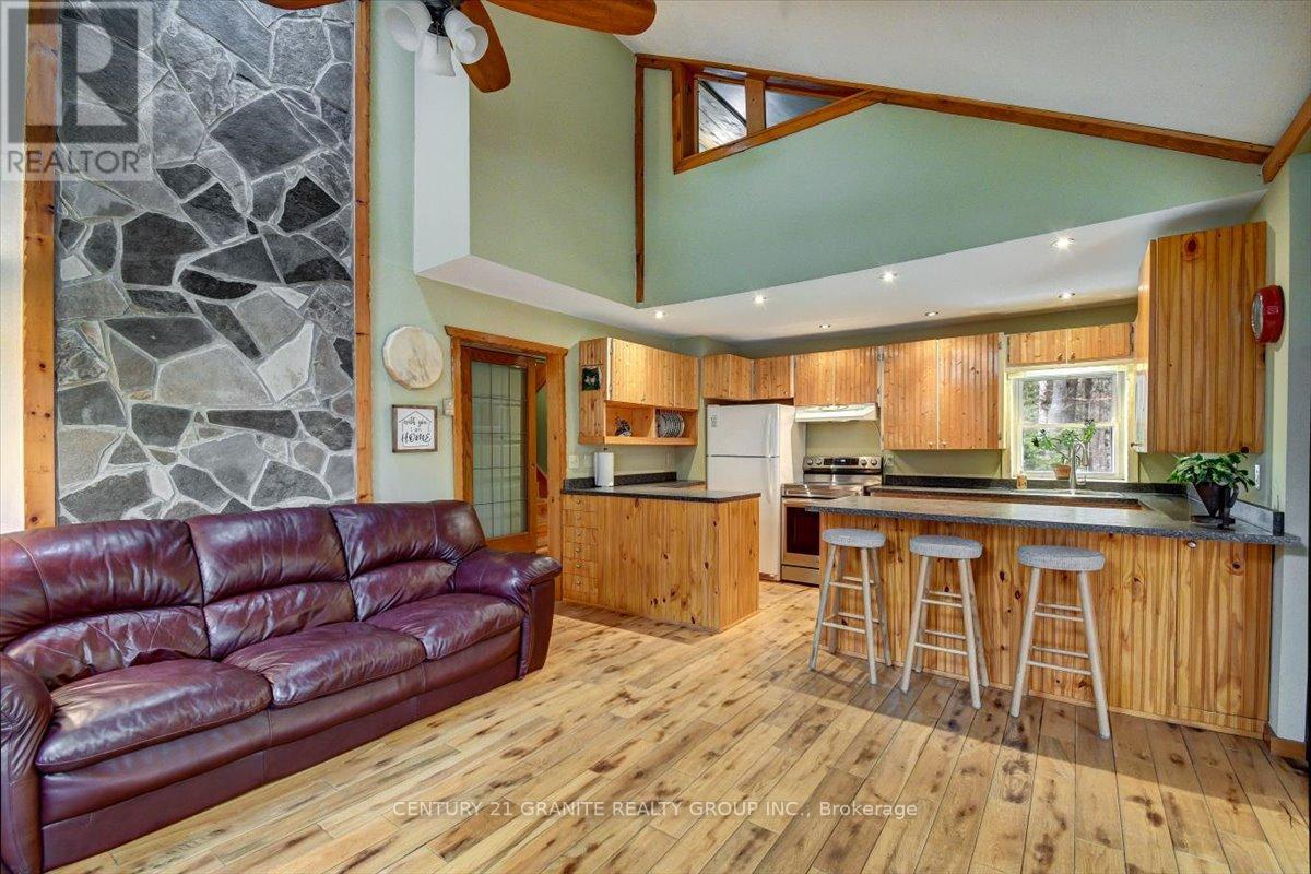 322 Kuno Road, Carlow/mayo, Ontario  K0L 1G0 - Photo 13 - X12615118