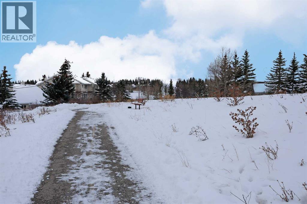 233, 550 Prominence Rise Sw, Calgary, Alberta  T3H 5J1 - Photo 39 - A2272326