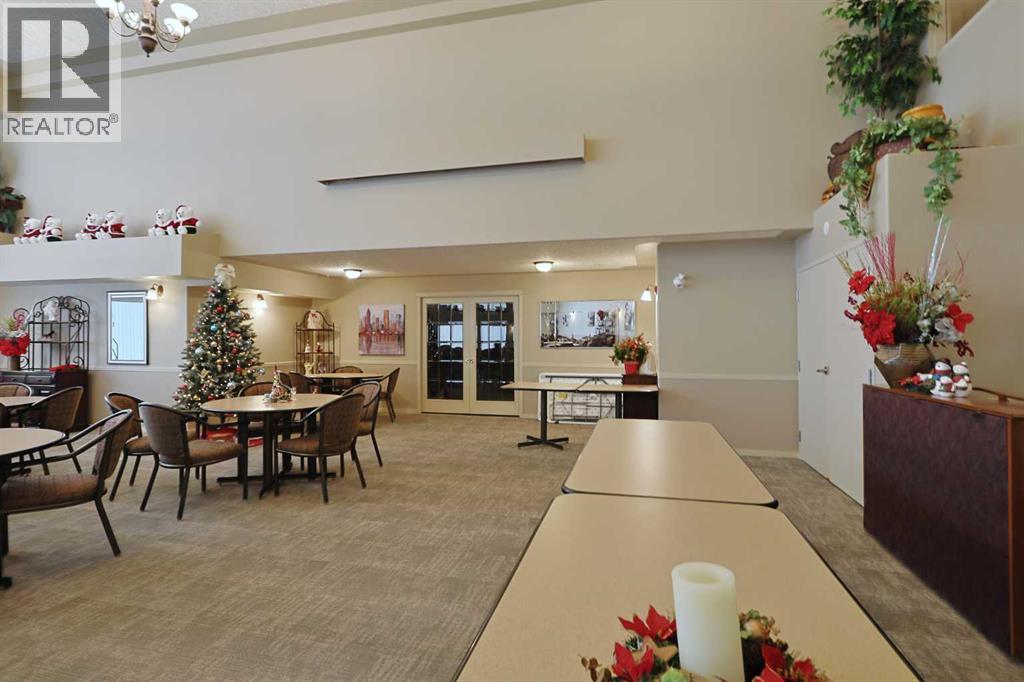 233, 550 Prominence Rise Sw, Calgary, Alberta  T3H 5J1 - Photo 32 - A2272326