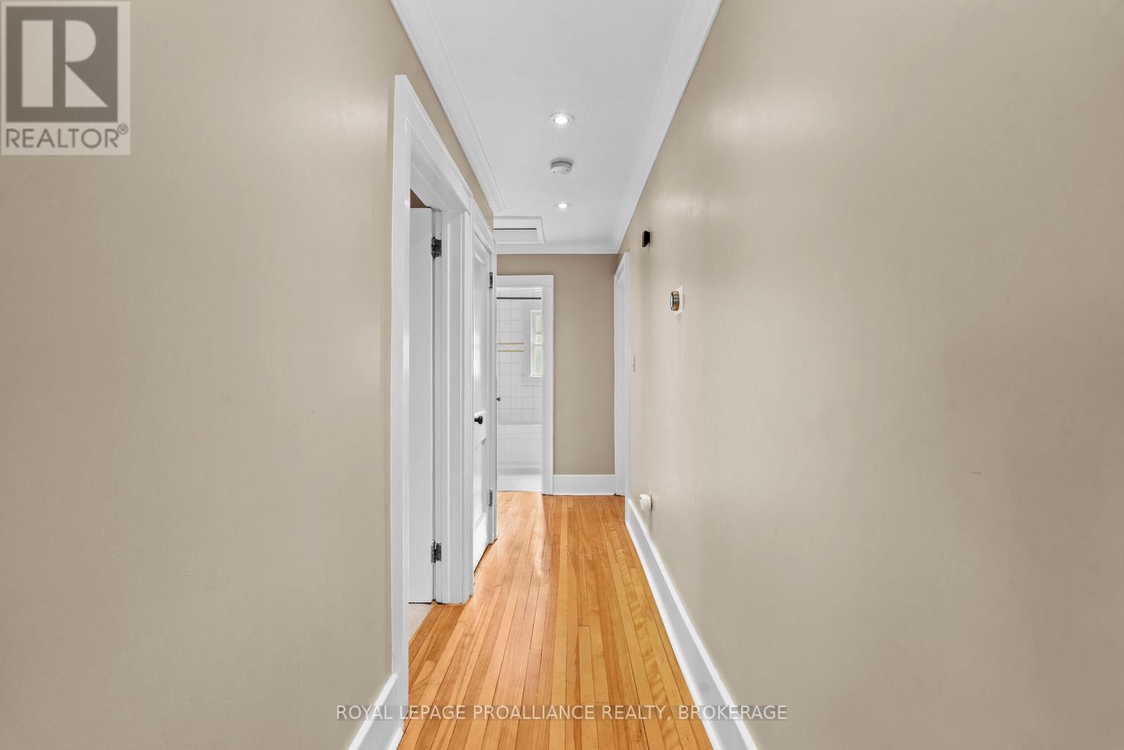 168 Macdonnell Street, Kingston (Central City East), Ontario  K7L 4B8 - Photo 15 - X12615044