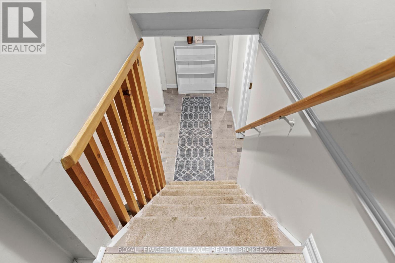 168 Macdonnell Street, Kingston (Central City East), Ontario  K7L 4B8 - Photo 21 - X12615044