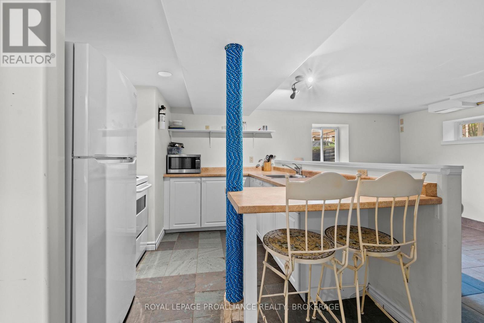 168 Macdonnell Street, Kingston (Central City East), Ontario  K7L 4B8 - Photo 25 - X12615044