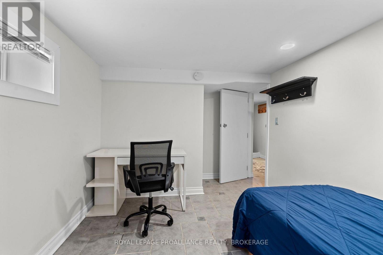 168 Macdonnell Street, Kingston (Central City East), Ontario  K7L 4B8 - Photo 28 - X12615044