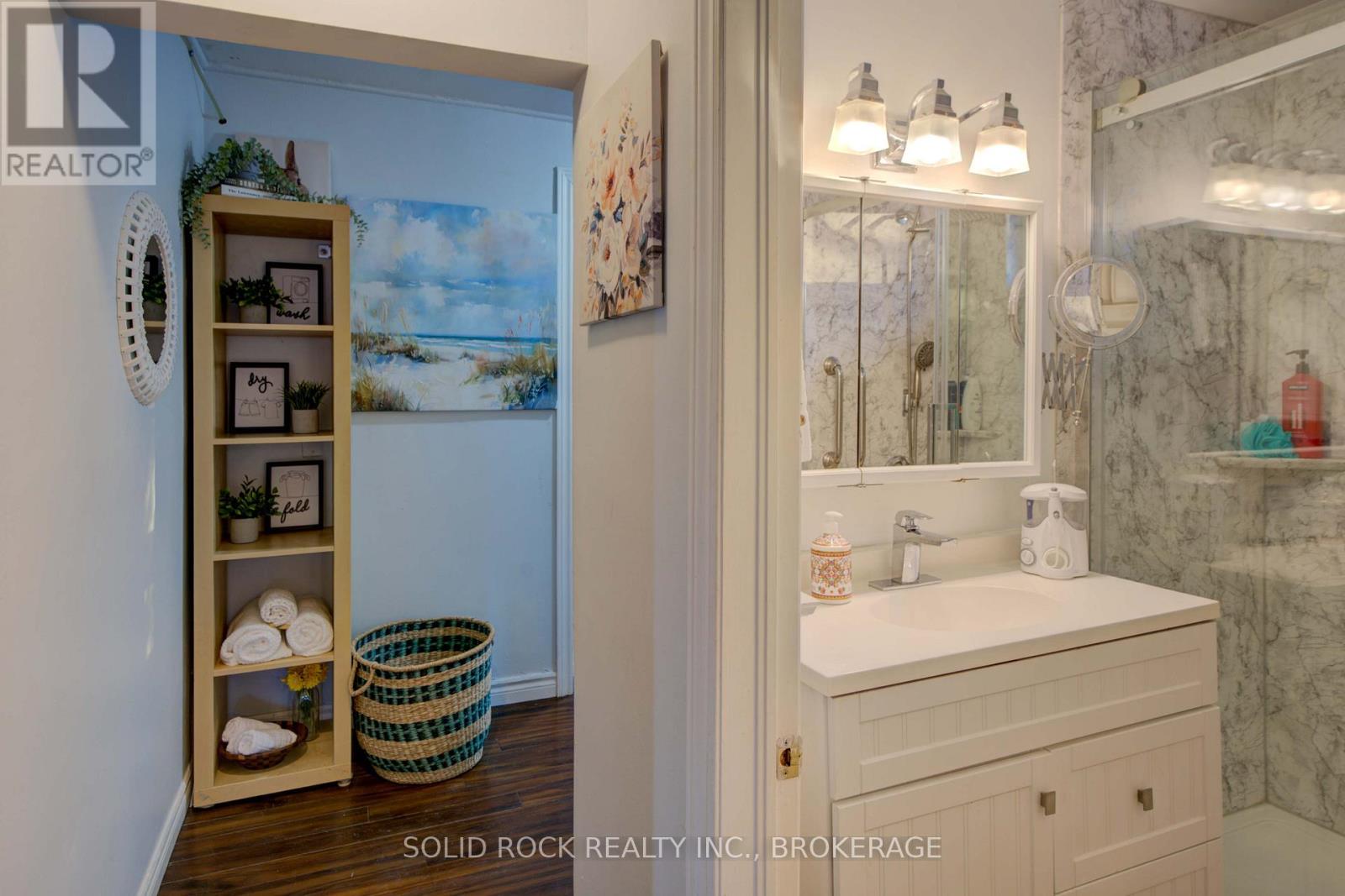 20 Maccauley Street, Kingston (Rideau), Ontario  K7K 2V5 - Photo 16 - X12615052