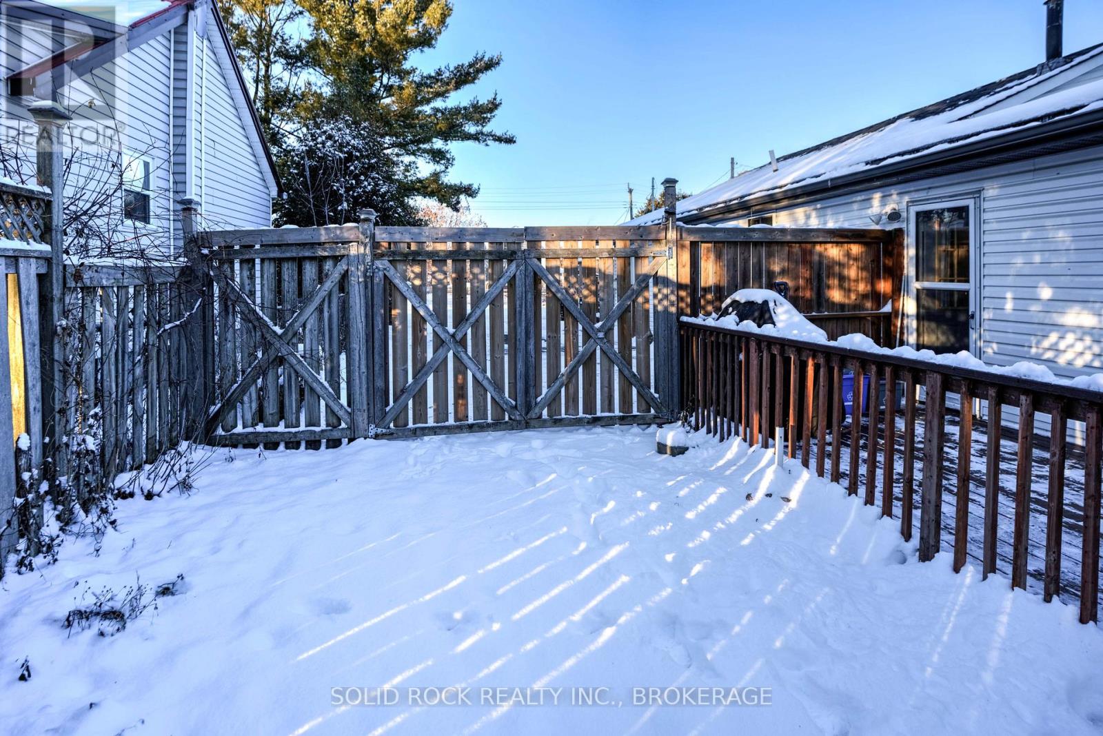 20 Maccauley Street, Kingston (Rideau), Ontario  K7K 2V5 - Photo 3 - X12615052