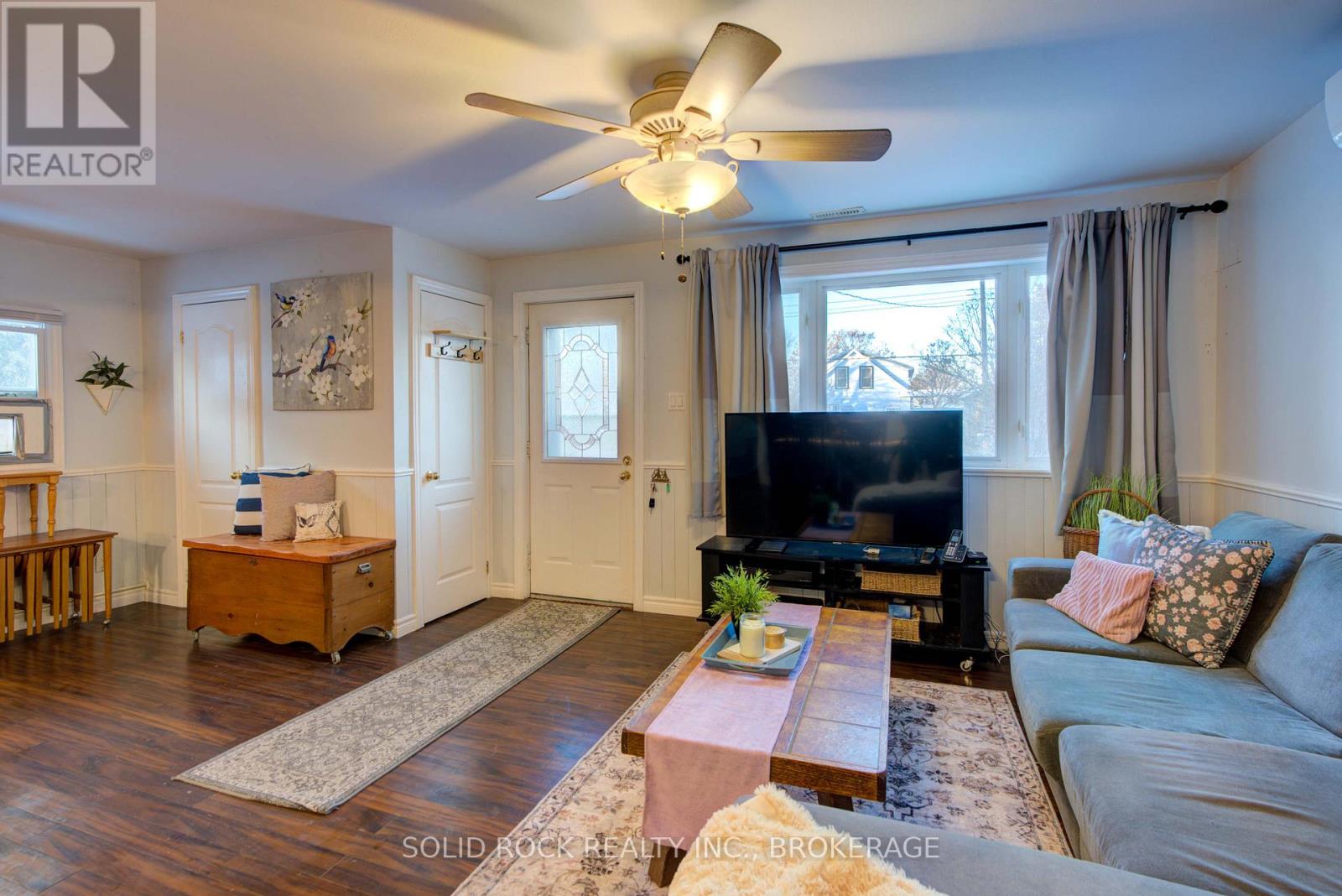 20 Maccauley Street, Kingston (Rideau), Ontario  K7K 2V5 - Photo 7 - X12615052