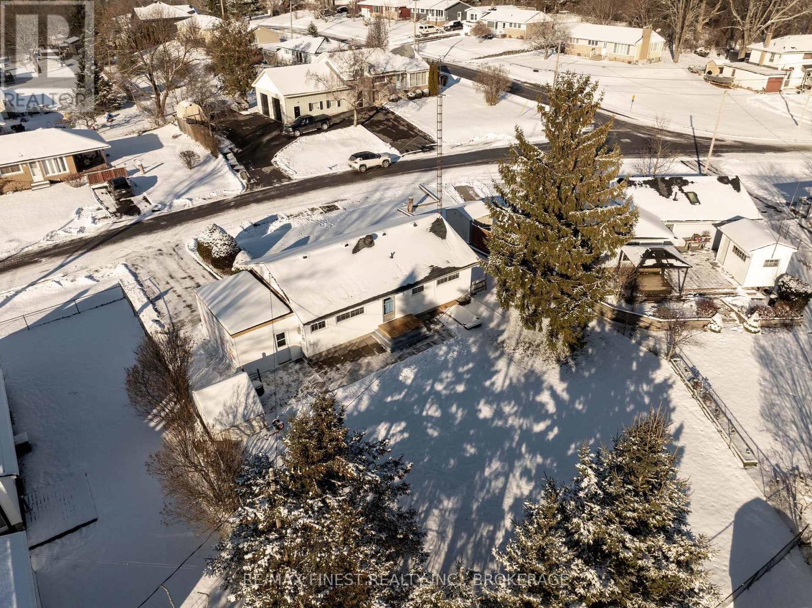 241 Lakeview Road, Loyalist, Ontario  K0H 1G0 - Photo 30 - X12615150